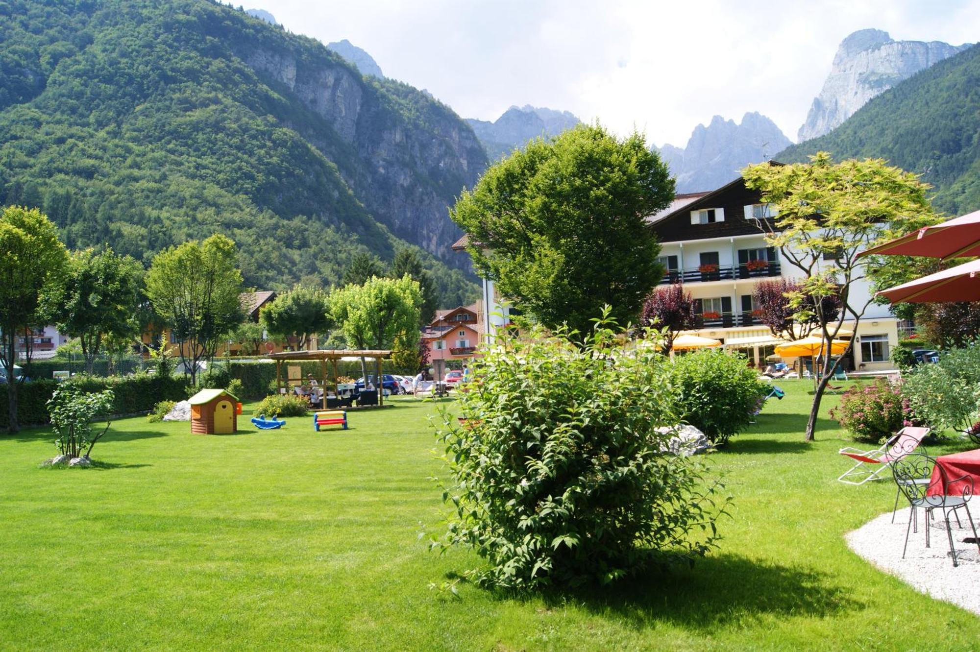 Garden Hotel Bellariva Molveno Exterior foto