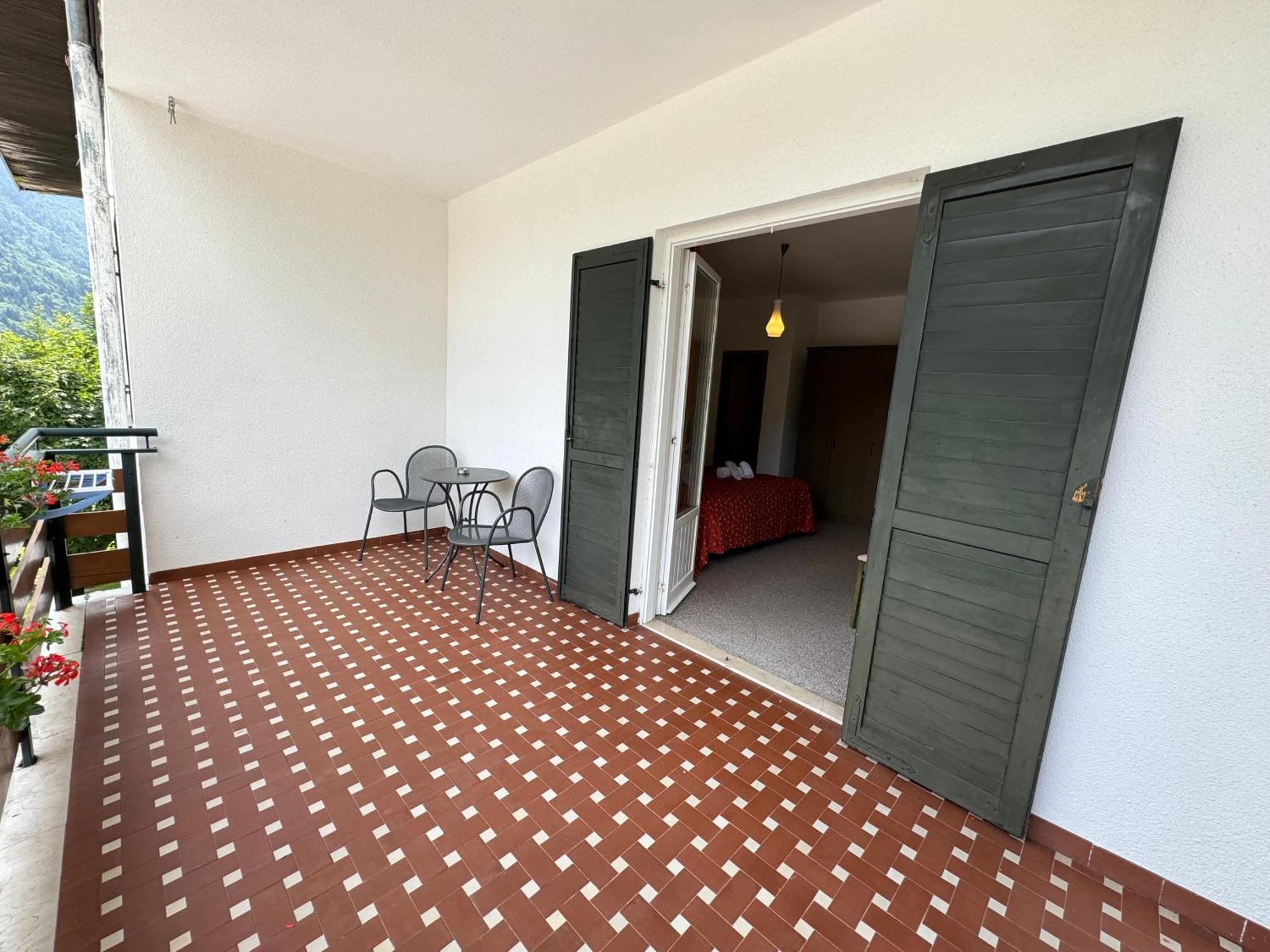Garden Hotel Bellariva Molveno Quarto foto