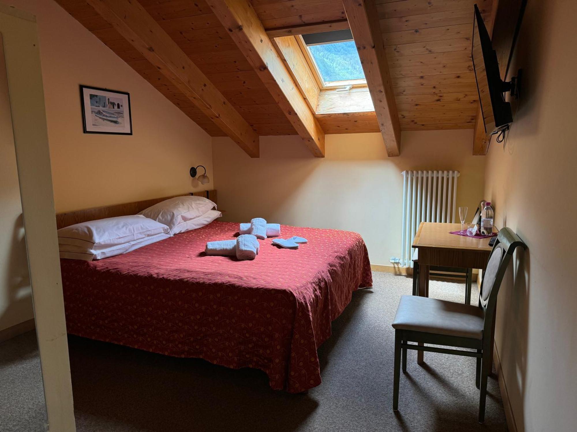 Garden Hotel Bellariva Molveno Quarto foto